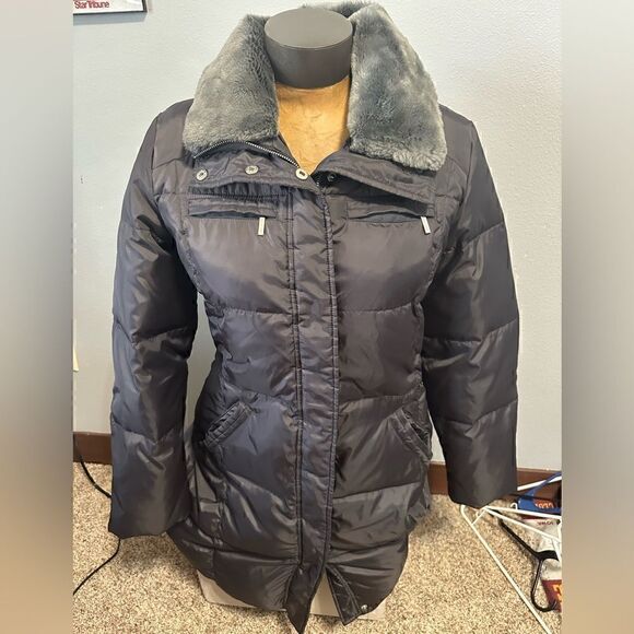 Michael Kors Women’s Medium Gray Puffer Parka with Faux Fur Collar - Picture 1 of 7